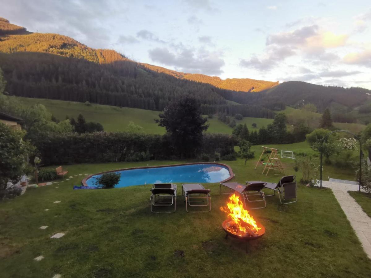 Pool, Pokale, Sauna, Billard, Kirche U. Viel Natur Vordernberg Kültér fotó